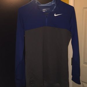 Nike long sleeved pullover.